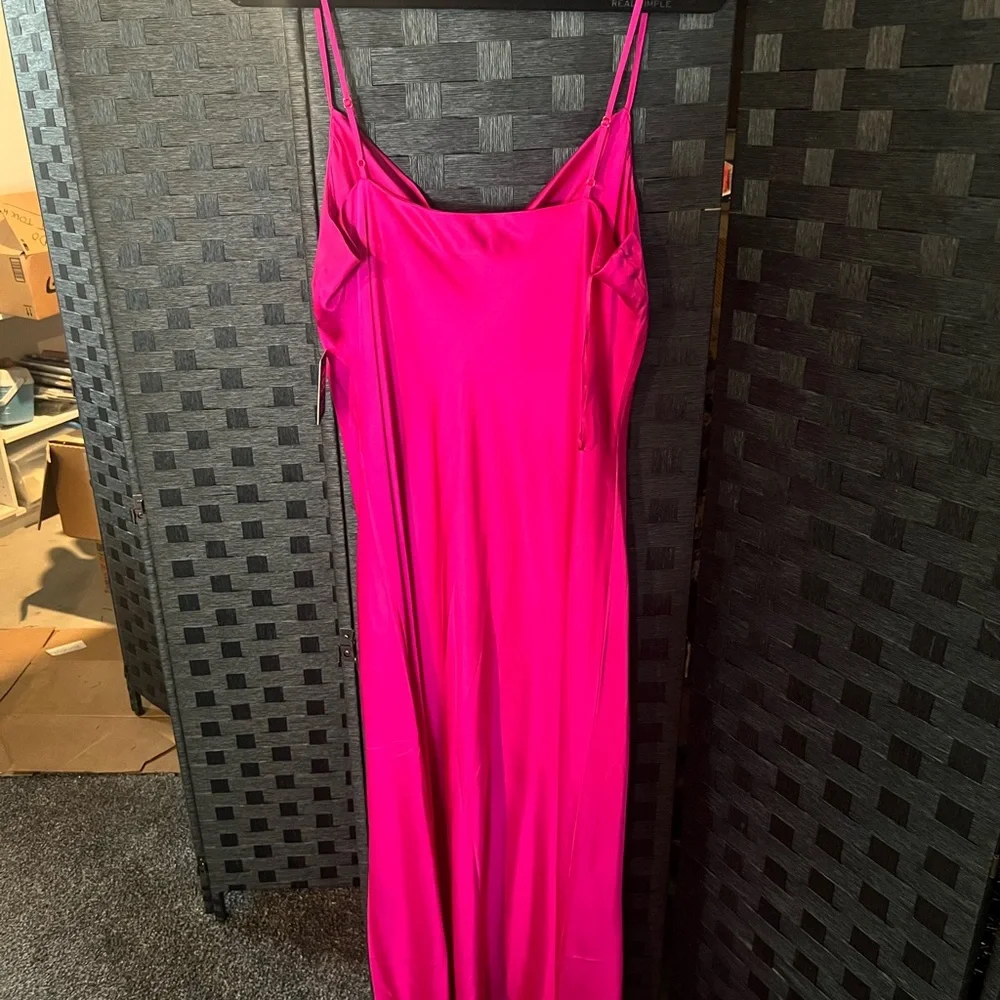 Express Strapless Hot Pink Dress - Picture 4 of 4